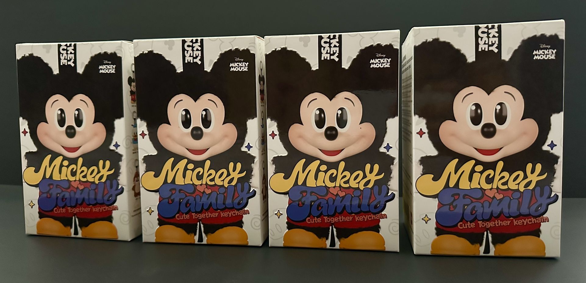 Mickey Family - Cute Together Keycharm 