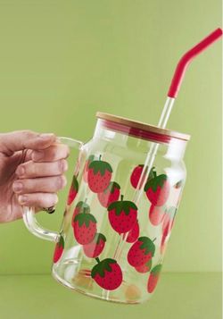 Stroberry glass cup