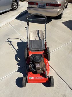 Scotts Lawnmower