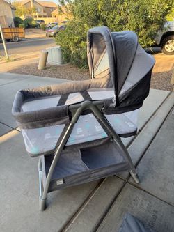 Baby Bassinet with Canopy and Stand