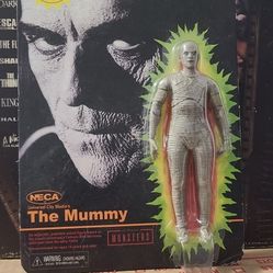Neca Glow In The Dark Mummy $10