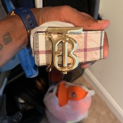 Authentic Burberry Belt for Sale in York, PA - OfferUp