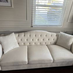 Chesterfield Sofa
