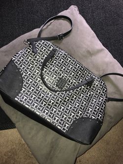 Tommy Hilfiger purse