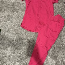 Woman’s Scrub Set 
