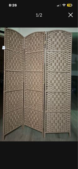 FIBER WOVEN 3 PANEL 5.6’ TALL TAUPE ROOM DIVIDER - NEW