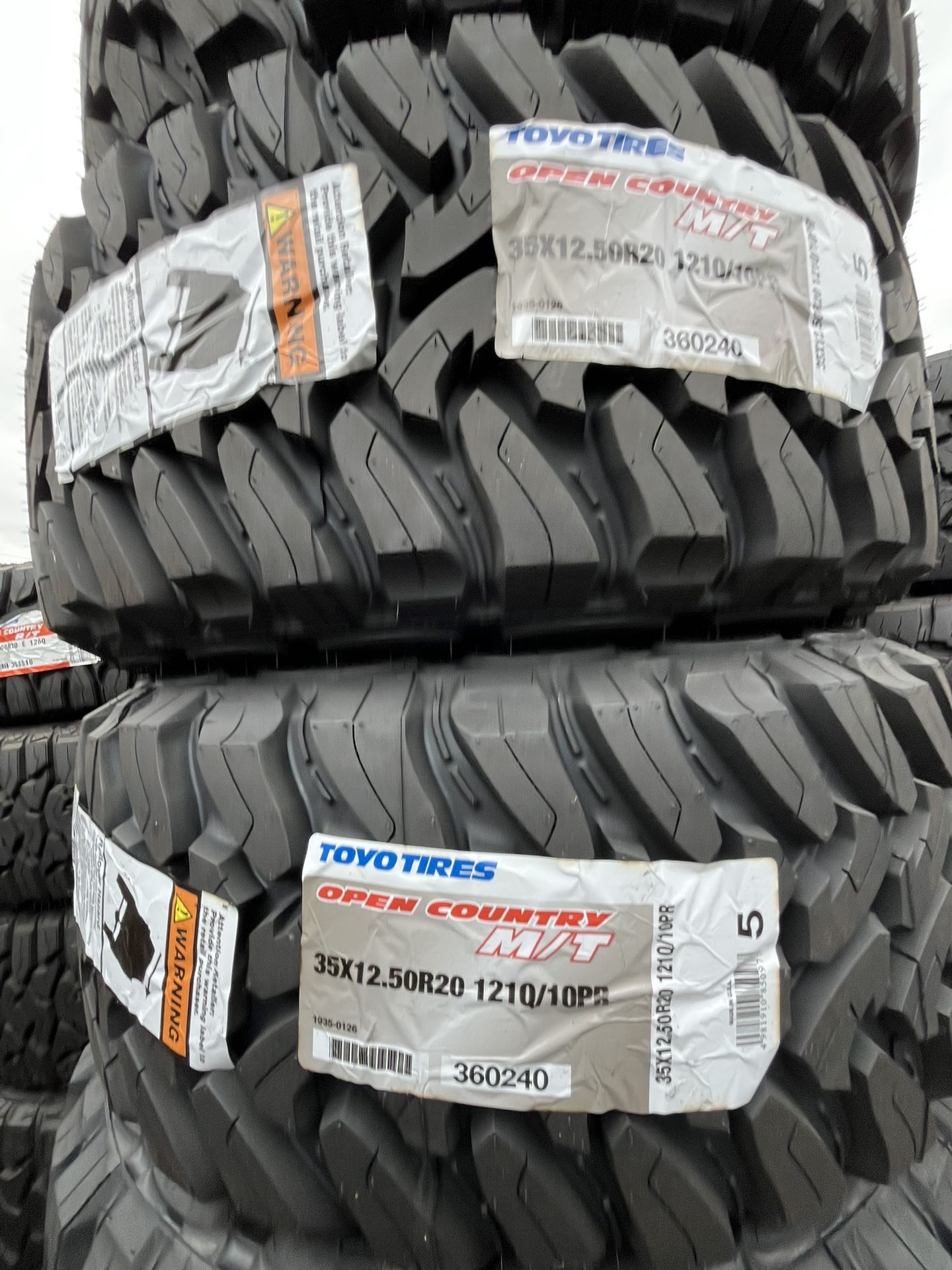 TOYO OPEN COUNTRY M/T 35x12.50R20 LT TIRES!!!!