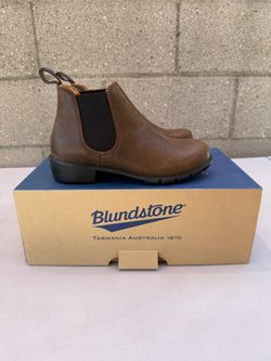 Blundstone 1970 leather short boot womens size 6.5