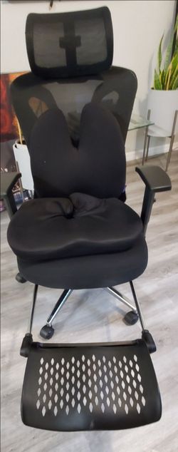Ergonomic Office Chair with Footrest    MOVING SALE!!!!