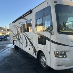 2017 Thor Windsport 34J 