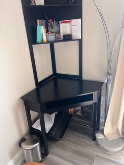 Corner Desk