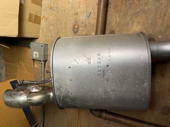 2005 Corvette Stock Mufflers