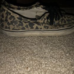 9.5 Men Vans