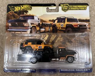 Hot Wheels Team Transport - Horizon Hauler With Toyota FJ Cruiser