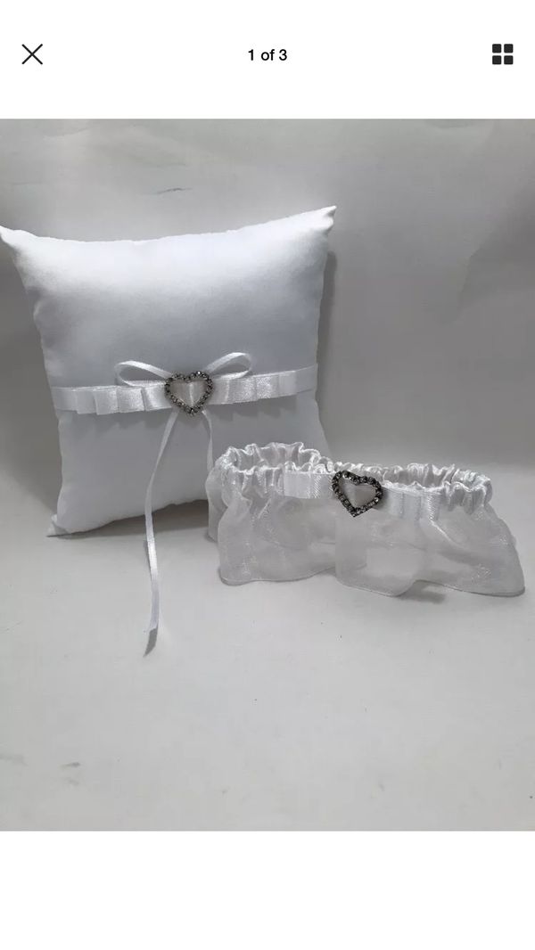  Wedding  Ring  Pillow and Garter White with Silver 