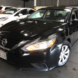 2017 Nissan Altima 