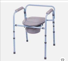 Carex 3-in-1 deluxe Folding Commode