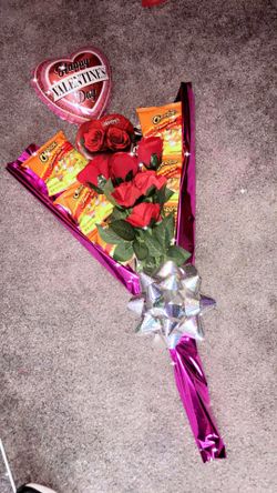 Rose/Hot Cheeto Bouquet 