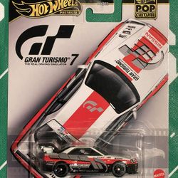 Hot Wheels 2024 Pop Culture Gran Turismo 7 Nissan Skyline GT-R R34 (BNR34)-1:64-