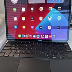 Apple iPad Pro 12.9″ (4th Gen, 256 GB, Wi‑Fi) + Magic Keyboard – Like New