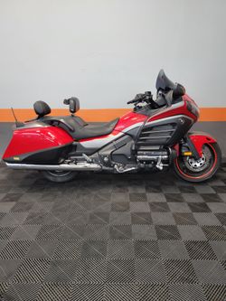 2013 HONDA Goldwing