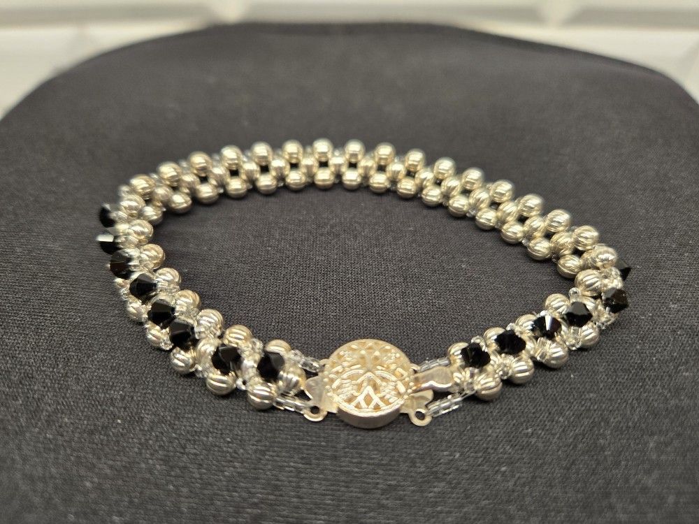 Elegant Silver And Black Bracelet