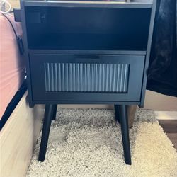 Black Mid-Century Modern Nightstand with Drawer and Open Shelf - BROKEN