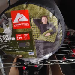 30°   Oversize Sleeping Bag 