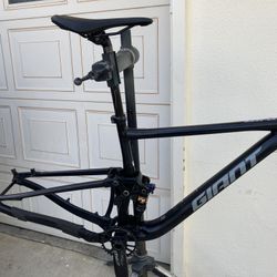 Giant Anthem MTB frame full suspension XC