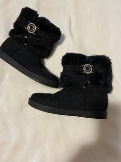 Guess Winter Boots