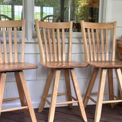 Maple Swivel Chairs for Island / Bar