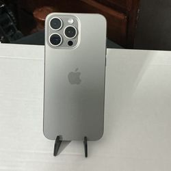 iPhone 15 Pro Max (AT&T) – 256GB