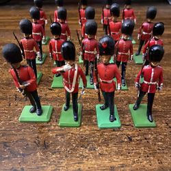 Britain Toy Soldiers 1989 Lot 