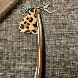 2023-RMT Western Keychain Leather Leopard Print, Beads And Silver Metal Hardware