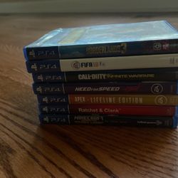 PS4 Disc Bundle (Fifa18,call Of Duty Infinite Warfare,Need For Speed Heat, Apex Legends, Ratchet And Clank, Minecraft Story Mode Season 2)
