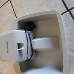 Petsafe 2 Gal Electric Water  Fountain