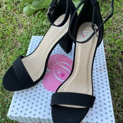 Black Heels New Size 7