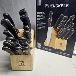 Henckels 15 Piece Knives 