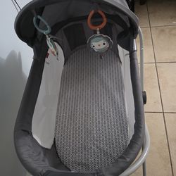 Baby items Fisher-Price Baby Crib Soothing View Bassinet -