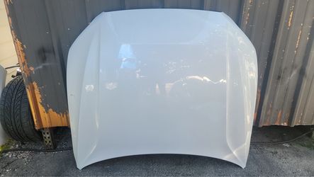 2018-2024 Volvo XC-60 Hood Used Original