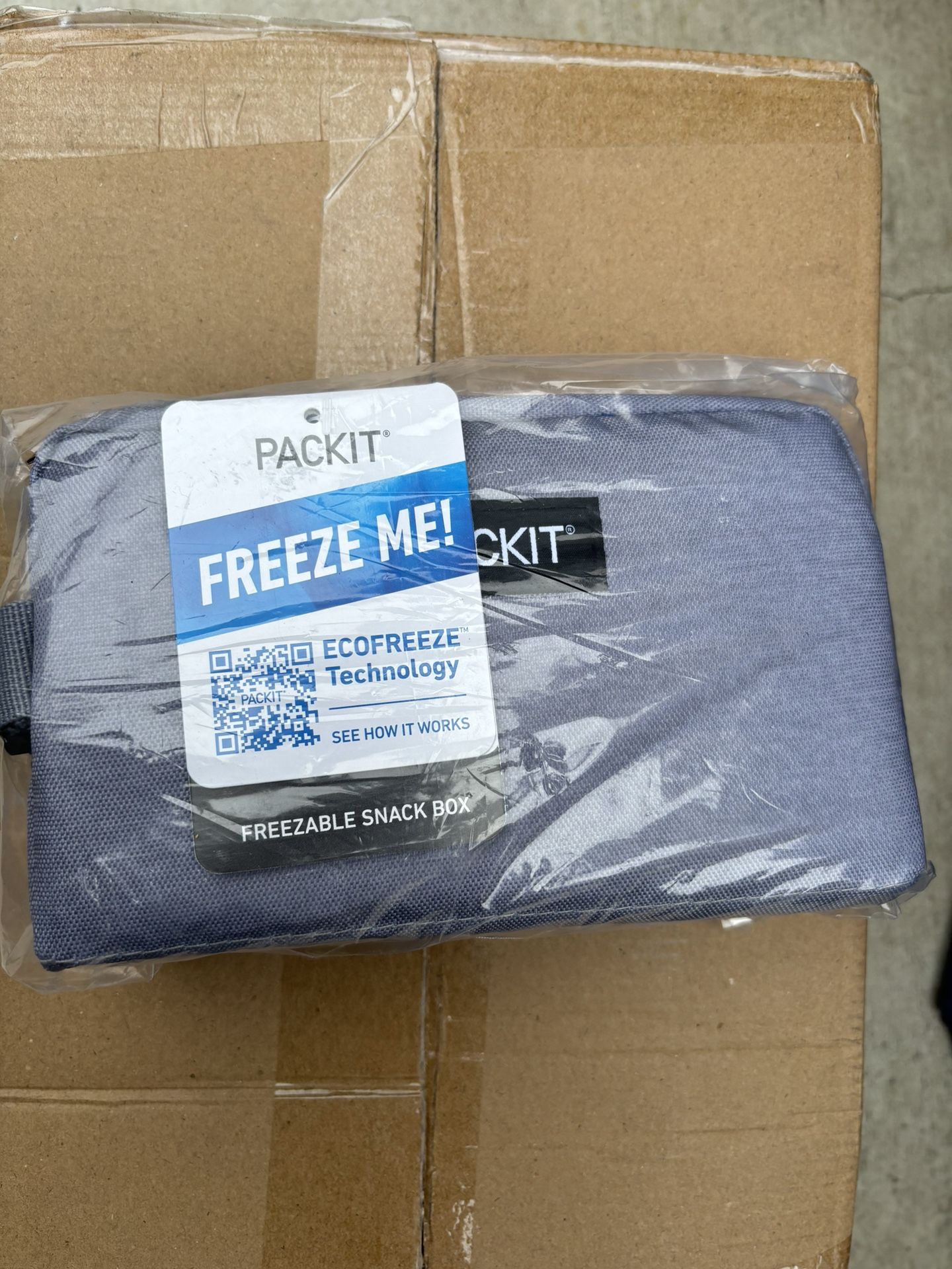 PACK IT freezable snack box