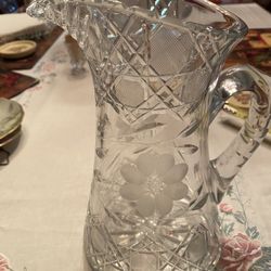 Beautiful Vintage Cristal Pitcher 