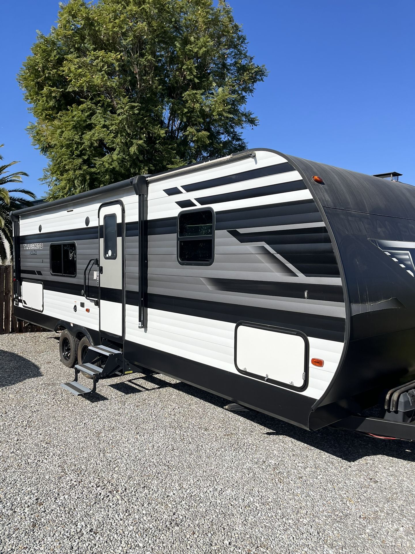 Grand Design Transcend Xplor 261BH RVs