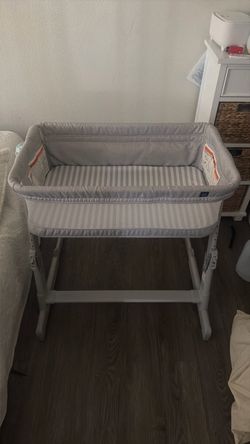 Baby gap bassinet