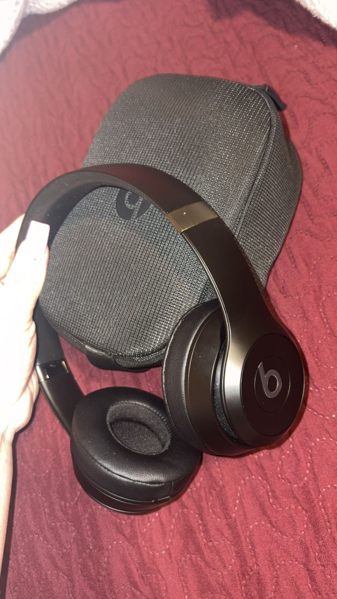 Beats Solo 4