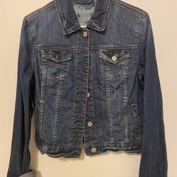 Denim jacket 
