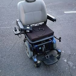 Pride Jazzy 600 ES Power Wheelchair