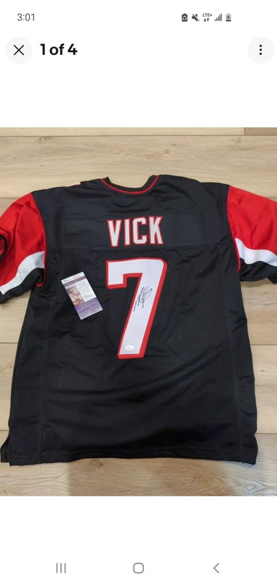 Atlanta Falcons Mike Vick Signed Jersey