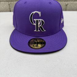 Brand New Colorado Rockies New Era Fitted Hat Size 8