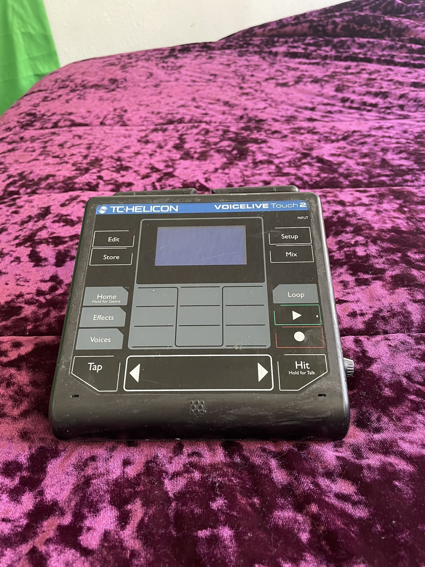 TC Helicon Voicelive Touch 2 Vocal Processor (discontinued)